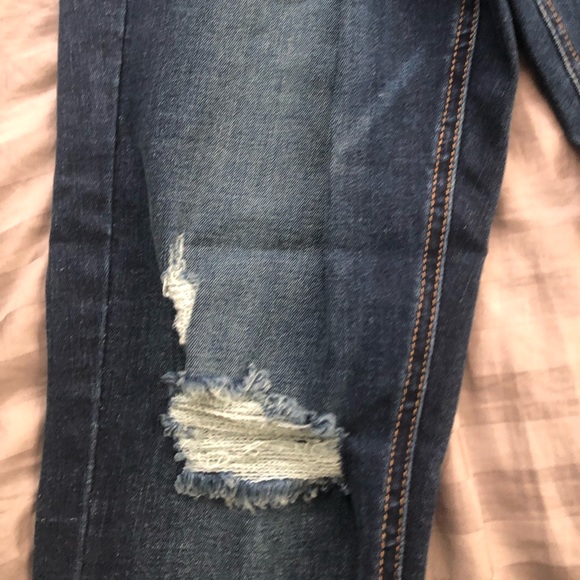 Aphrodite Jeans - Picture 3 of 5